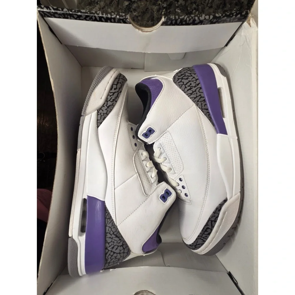 Jordan 3 Retro Dark Iris White Purple Black CT8532-105 Mens Size 11.5